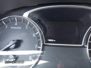 2017 Nissan Pathfinder SV z VIN 5N1DR2MM6HC687085, wystawiony jako IAAI lot #41793687 z przebiegiem 138 842 mil mil oraz . Historia ofert i sprzedaży dostępna na DreamBid. Obrazek 16.