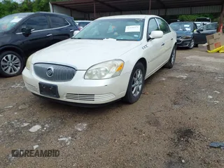 2007 Buick Lucerne V6 CXL with VIN 1G4HD57287U225633, listed as a IAAI auction lot 42116371 with 172,489 mi miles. Bid and sale history available at carsss.com. Image 2.