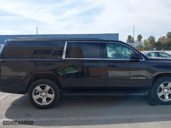 2017 Chevrolet Suburban LT with VIN 1GNSKHKC1HR202658, listed as a IAAI auction lot 41765090 with NaN miles. Bid and sale history available at carsss.com. Image 13.