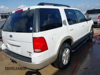 2005 Ford Explorer Eddie Bauer с VIN 1FMDU64WX5UB50331, выставлен на аукционе IAAI как лот 42436988 с пробегом 239 156 миль миль и . История ставок и продаж доступна на DreamBid. Изображение 4.