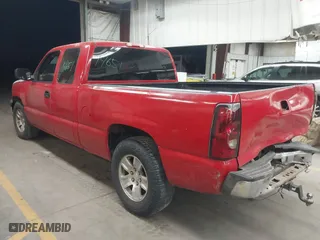 2004 Chevrolet Silverado 1500 Work Truck with VIN 1GCEC19X14Z201765, listed as a IAAI auction lot 41797614 with 300,991 mi miles. Bid and sale history available at carsss.com. Image 3.