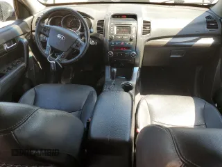 2013 Kia Sorento EX with VIN 5XYKUDA26DG368705, listed as a Copart auction lot 53322095 with 214,498 mi miles and Clean Title. Bid and sale history available at carsss.com. Image 8.