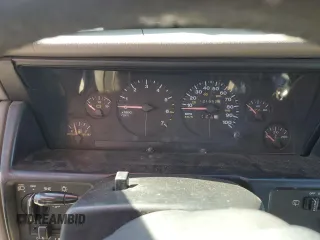 1993 Jeep Grand Cherokee Limited with VIN 1J4GZ78S3PC502345, listed as a Copart auction lot 46933805 with 121,652 mi miles and Salvage title. Bid and sale history available at DreamBid. Image 9.