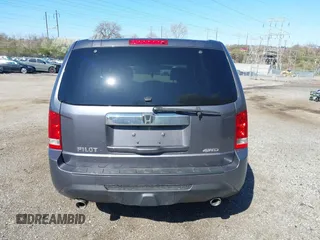 2015 Honda Pilot EX-L with VIN 5FNYF4H57FB007322, listed as a IAAI auction lot 41937314 with 298,739 mi miles and . Bid and sale history available at carsss.com. Image 16.