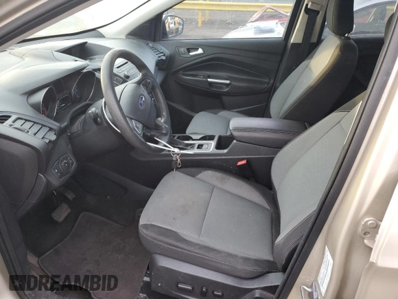 2018 Ford Escape SE z VIN 1FMCU9GD7JUA34635, wystawiony jako Copart lot #48379395 z przebiegiem 123 832 mil mil oraz Szkoda całkowita • Salvage title. Historia ofert i sprzedaży dostępna na DreamBid. Obrazek 7.