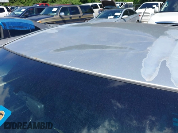 2006 Mazda 3 i with VIN JM1BK12F661525769, listed as a IAAI auction lot 42228014 with 174,907 mi miles and . Bid and sale history available at carsss.com. Image 6.