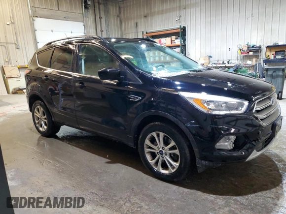 2018 Ford Escape SE z VIN 1FMCU9GD7JUD46213, wystawiony jako Copart lot #45981125 z przebiegiem 95 242 mil mil oraz Czysty tytuł • Clean title. Historia ofert i sprzedaży dostępna na DreamBid. Obrazek 4.