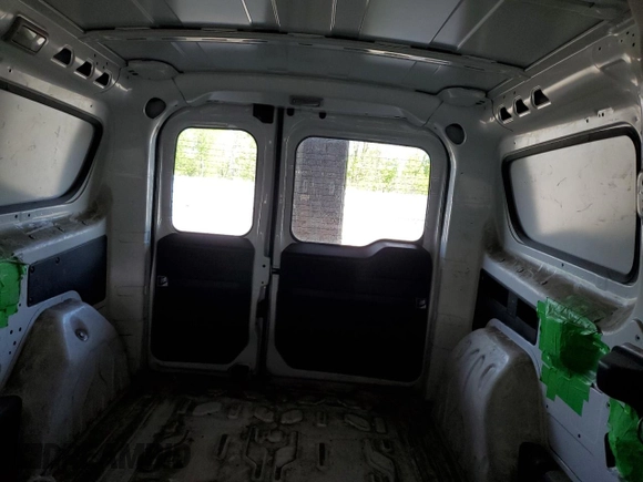 2015 Ram ProMaster City Cargo Tradesman with VIN ZFBERFAT3F6A79568, listed as a Copart auction lot 57285115 with 250,168 mi miles and Clean Title. Bid and sale history available at DreamBid. Image 10.