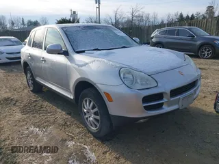 2004 Porsche Cayenne with VIN WP1AA29P64LA23525, listed as a IAAI auction lot 41389622 with 154,626 mi miles. Bid and sale history available at carsss.com. Image 1.