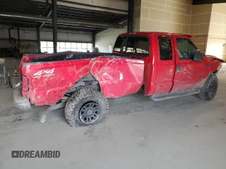 2001 Ford Super Duty F-250 XL with VIN 1FTNX21F31ED77538, listed as a Copart auction lot 50461984 with 153,571 mi miles and Salvage Title. Bid and sale history available at carsss.com. Image 3.