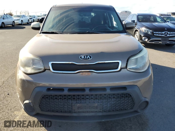 2015 Kia Soul with VIN KNDJN2A29F7152831, listed as a Copart auction lot 42054355 with 175,690 mi miles and Salvage Title. Bid and sale history available at carsss.com. Image 5.