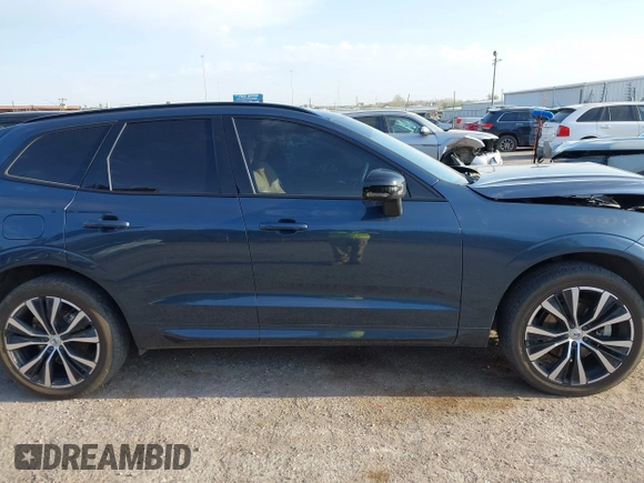 2023 Volvo XC60 z VIN YV4L12DX3P1278289, wystawiony jako IAAI lot #41889608 z przebiegiem 27 191 mil mil oraz . Historia ofert i sprzedaży dostępna na DreamBid. Obrazek 13.