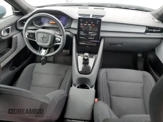 2024 Polestar 2 z VIN YSMFD3KA3RL212798, wystawiony jako Copart lot #52319225 z przebiegiem 24 078 mil mil oraz Nie do naprawy. Historia ofert i sprzedaży dostępna na DreamBid. Obrazek 8.