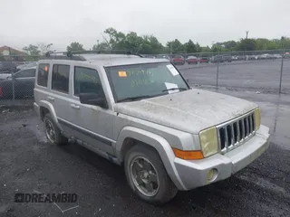 2007 Jeep Commander Sport с VIN 1J8HG48K47C501728, выставлен на аукционе IAAI как лот 42509191 с пробегом Не указан миль и . История ставок и продаж доступна на DreamBid. Изображение 1.