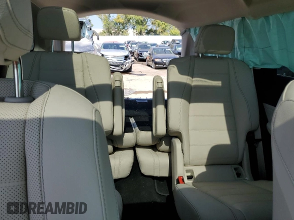 2024 Mercedes-Benz GLS 450 with VIN 4JGFF5KE0RB120067, listed as a Copart auction lot 68669414 with 7,581 mi miles and Salvage Title. Bid and sale history available at DreamBid. Image 10.