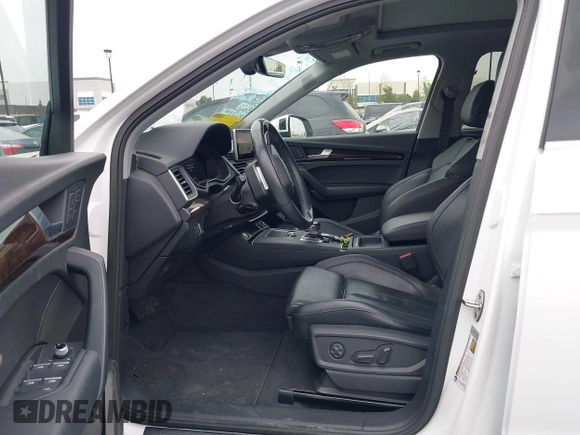 2018 Audi Q5 Premium Plus with VIN WA1BNAFY9J2205989, listed as a IAAI auction lot 41838062 with 60,777 mi miles. Bid and sale history available at carsss.com. Image 5.