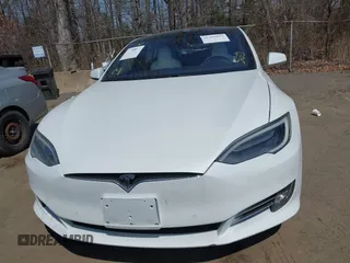 2017 Tesla Model S 100D with VIN 5YJSA1E29HF193543, listed as a IAAI auction lot 41903052 with 120,239 mi miles. Bid and sale history available at carsss.com. Image 12.