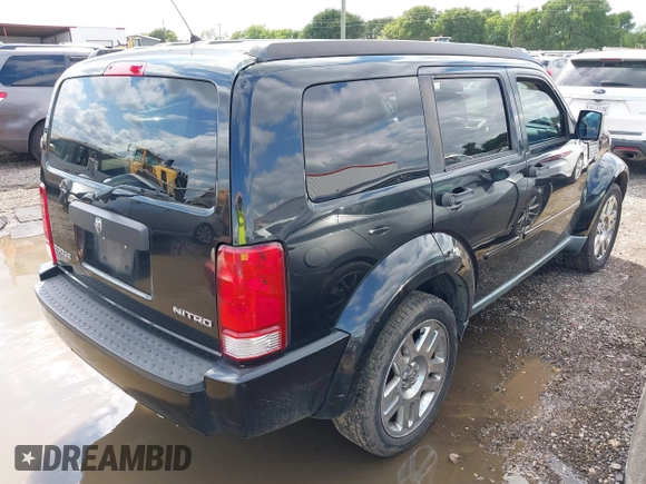 2011 Dodge Nitro Heat with VIN 1D4PT4GK7BW602014, listed as a IAAI auction lot 42371556 with 143,986 mi miles and . Bid and sale history available at DreamBid. Image 4.