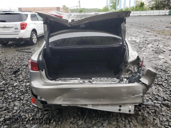 2016 Lexus IS 300/350 z VIN JTHCM1D27G5009762, wystawiony jako Copart lot #55401185 z przebiegiem 105 739 mil mil oraz Szkoda całkowita • Salvage title. Historia ofert i sprzedaży dostępna na DreamBid. Obrazek 6.