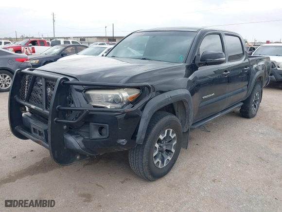 2017 Toyota Tacoma SR5 with VIN 5TFCZ5AN8HX047614, listed as a IAAI auction lot 41939182 with 351,008 mi miles. Bid and sale history available at carsss.com. Image 20.