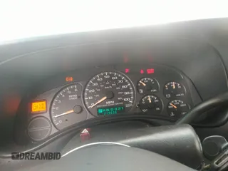 2002 Chevrolet Avalanche z VIN 3GNEK13T22G293921, wystawiony jako IAAI lot #41956616 z przebiegiem 249 838 mil mil oraz . Historia ofert i sprzedaży dostępna na DreamBid. Obrazek 7.