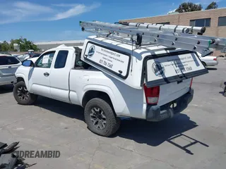2018 Toyota Tacoma SR with VIN 5TFRX5GN5JX118068, listed as a IAAI auction lot 42267206 with Not provided miles and . Bid and sale history available at DreamBid. Image 3.