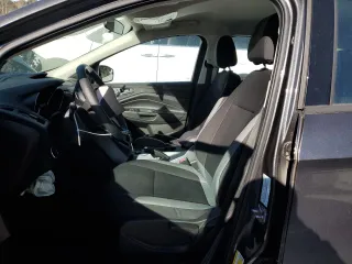 2015 Ford Escape S with VIN 1FMCU0F77FUA87284, listed as a Copart auction lot 85023964 with 146,845 mi miles and Non Repairable. Bid and sale history available at DreamBid. Image 7.