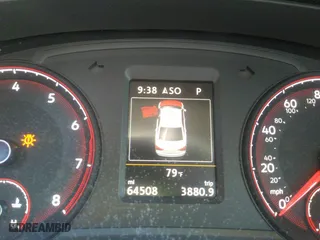 2021 Volkswagen Passat 2.0T SE with VIN 1VWSA7A34MC014993, listed as a IAAI auction lot 40556424 with 64,508 mi miles. Bid and sale history available at carsss.com. Image 16.