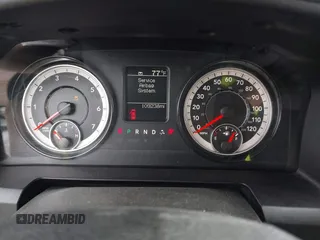 2018 Ram 1500 Tradesman z VIN 1C6RR6FG1JS341411, wystawiony jako IAAI lot #42477747 z przebiegiem 109 238 mil mil oraz . Historia ofert i sprzedaży dostępna na DreamBid. Obrazek 7.