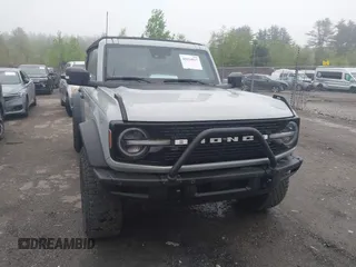 2022 Ford Bronco with VIN 1FMEE5DP2NLA70127, listed as a IAAI auction lot 42224917 with 28,923 mi miles and . Bid and sale history available at DreamBid. Image 12.