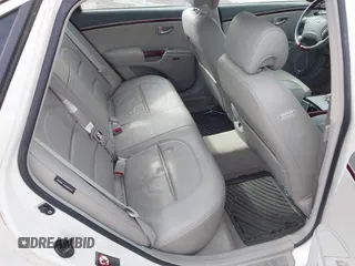 2007 Hyundai Azera SE z VIN KMHFC46F57A178118, wystawiony jako IAAI lot #41653806 z przebiegiem 104 221 mil mil oraz . Historia ofert i sprzedaży dostępna na DreamBid. Obrazek 8.