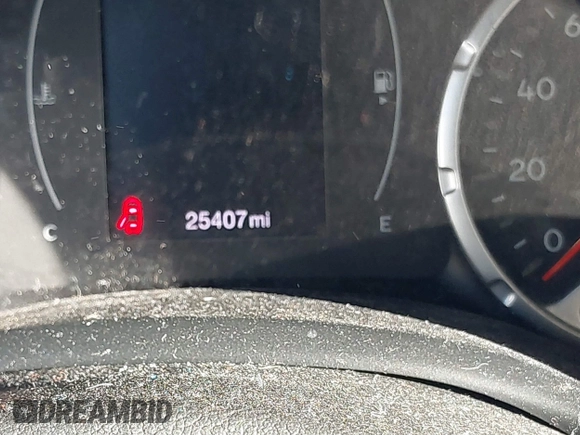 2019 Jeep Renegade Latitude z VIN ZACNJBBB7KPK63688, wystawiony jako IAAI lot #41815965 z przebiegiem 25 407 mil mil oraz . Historia ofert i sprzedaży dostępna na DreamBid. Obrazek 16.
