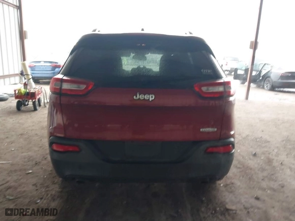 2014 Jeep Cherokee Latitude with VIN 1C4PJLCS5EW252678, listed as a IAAI auction lot 41446486 with 173,125 mi miles. Bid and sale history available at carsss.com. Image 16.