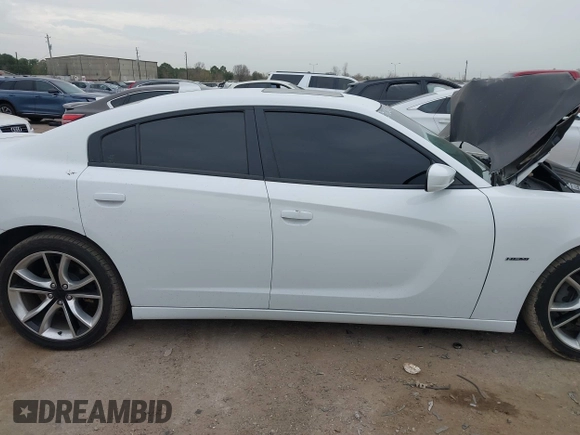 2015 Dodge Charger RT with VIN 2C3CDXCT7FH886214, listed as a IAAI auction lot 41748638 with 43,128 mi miles and . Bid and sale history available at DreamBid. Image 13.