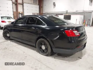 2015 Ford Police Interceptor с VIN 1FAHP2MK1FG188992, выставлен на аукционе IAAI как лот 41993150 с пробегом 39 930 миль миль и . История ставок и продаж доступна на DreamBid. Изображение 3.
