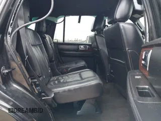 2016 Lincoln Navigator Select z VIN 5LMJJ2HT3GEL05459, wystawiony jako IAAI lot #41642906 z przebiegiem 53 459 mil mil oraz . Historia ofert i sprzedaży dostępna na DreamBid. Obrazek 8.