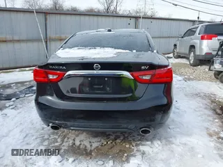 2018 Nissan Maxima SV with VIN 1N4AA6AP5JC384119, listed as a IAAI auction lot 41353069 with 97,136 mi miles. Bid and sale history available at carsss.com. Image 16.