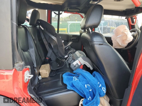 2014 Jeep Wrangler Unlimited Rubicon with VIN 1C4HJWFG5EL283881, listed as a Copart auction lot 58150255 with 100,166 mi miles and Non repairable. Bid and sale history available at DreamBid. Image 10.