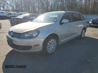 2010 Volkswagen Jetta SportWagen S with VIN 3VWKX7AJ6AM660172, listed as a Copart auction lot 82675194 with 117,984 mi miles and Salvage Title. Bid and sale history available at carsss.com. Image 1.