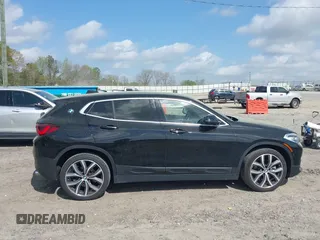 2022 BMW X2 sDrive28i z VIN WBXYH9C00N5U57853, wystawiony jako IAAI lot #41958326 z przebiegiem 49 518 mil mil oraz . Historia ofert i sprzedaży dostępna na DreamBid. Obrazek 13.