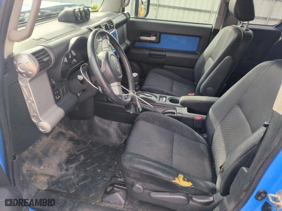 2007 Toyota FJ Cruiser with VIN JTEBU11F770045271, listed as a Copart auction lot 51070425 with 280,751 mi miles and Salvage Title. Bid and sale history available at carsss.com. Image 7.