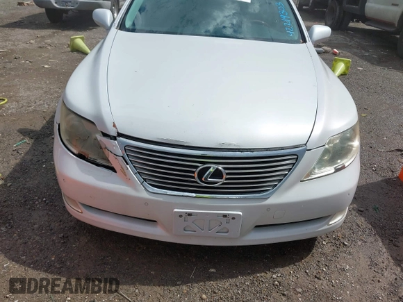 2008 Lexus LS 460 with VIN JTHBL46F185079274, listed as a IAAI auction lot 42219303 with 287,870 mi miles and . Bid and sale history available at DreamBid. Image 6.