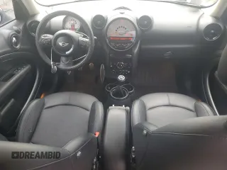 2014 MINI Countryman S z VIN WMWZC3C57EWP51864, wystawiony jako Copart lot #71233944 z przebiegiem 73 828 mil mil oraz Szkoda całkowita • Salvage title. Historia ofert i sprzedaży dostępna na DreamBid. Obrazek 8.