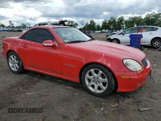 2003 Mercedes-Benz SLK 230 Kompressor z VIN WDBKK49F93F277828, wystawiony jako Copart lot #58344925 z przebiegiem Nie podano mil oraz Czysty tytuł • Clean title. Historia ofert i sprzedaży dostępna na DreamBid. Obrazek 4.