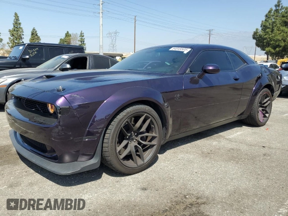 2021 Dodge Challenger R/T Scat Pack z VIN 2C3CDZFJ2MH591198, wystawiony jako Copart lot #54049505 z przebiegiem 50 282 mil mil oraz Szkoda całkowita • Salvage title. Historia ofert i sprzedaży dostępna na DreamBid. Obrazek 1.