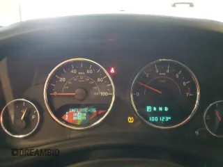 2015 Jeep Wrangler Unlimited Altitude с VIN 1C4HJWEG3FL559879, выставлен на аукционе Copart как лот 61054505 с пробегом 100 123 миль миль и На запчасти • Non repairable. История ставок и продаж доступна на DreamBid. Изображение 9.