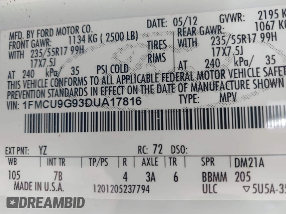 2013 Ford Escape SE with VIN 1FMCU9G93DUA17816, listed as a IAAI auction lot 41688140 with 129,738 mi miles. Bid and sale history available at carsss.com. Image 9.