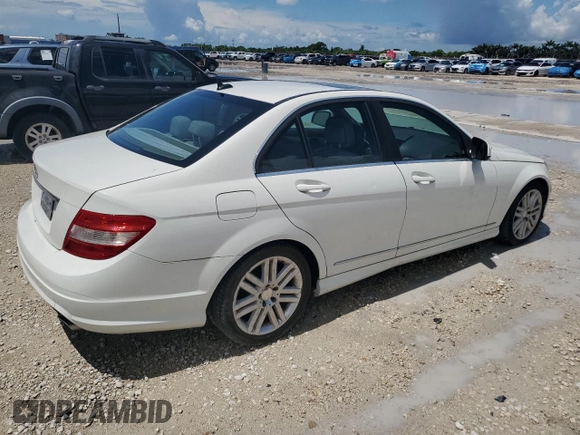 2008 Mercedes-Benz C 300 Sport с VIN WDDGF54X78F156679, выставлен на аукционе Copart как лот 62367615 с пробегом 102 268 миль миль и Списание • Salvage title. История ставок и продаж доступна на DreamBid. Изображение 3.