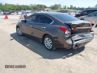 2016 Nissan Altima S with VIN 1N4AL3AP9GN389846, listed as a IAAI auction lot 42027199 with 93,370 mi miles and . Bid and sale history available at carsss.com. Image 3.