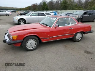 1989 Mercedes-Benz 560 Series 560SL with VIN WDBBA48D5KA103768, listed as a Copart auction lot 71965504 with 93,239 mi miles and Salvage Title. Bid and sale history available at carsss.com. Image 1.